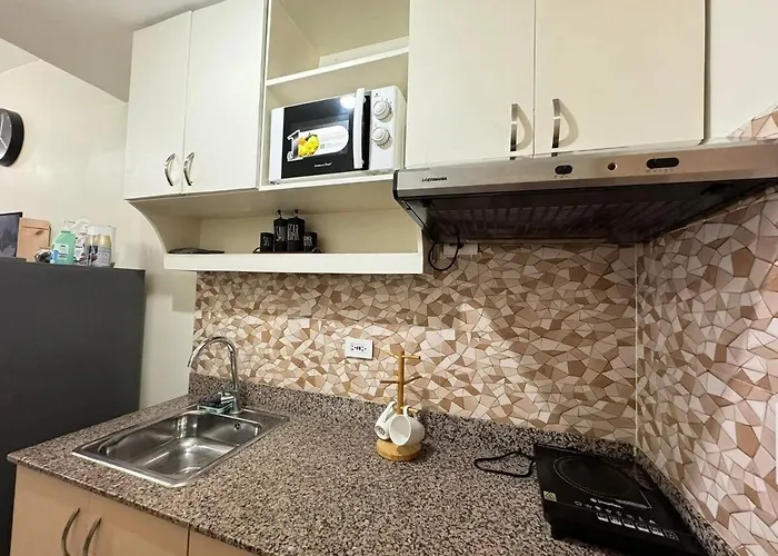 Staycation At Field Residences Near Airport Apartamento